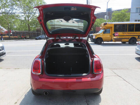 2015 MINI Hardtop 4 Door Cooper