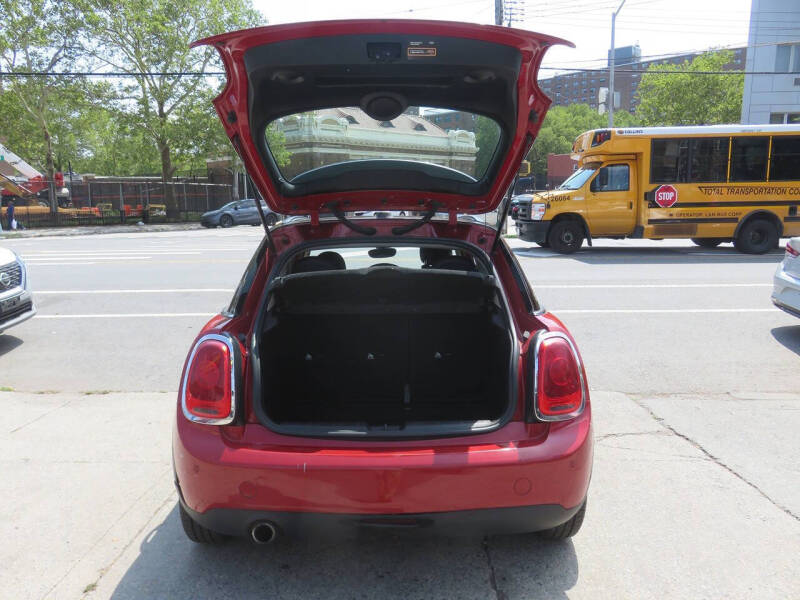 2015 MINI Hardtop 4 Door Cooper