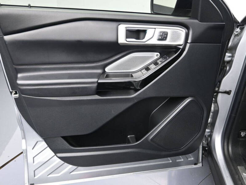 2021 Ford Explorer Platinum