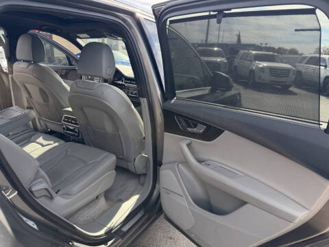 2017 Audi Q7 3.0T quattro Prestige