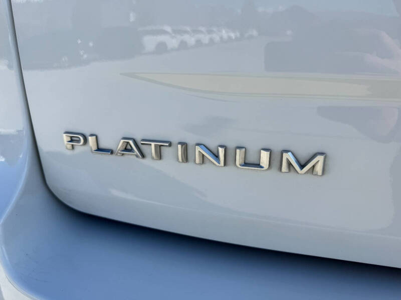 2025 Ford Expedition MAX Platinum