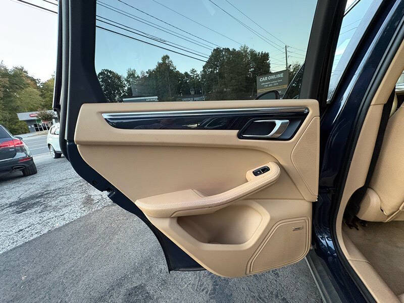 2015 Porsche Macan S