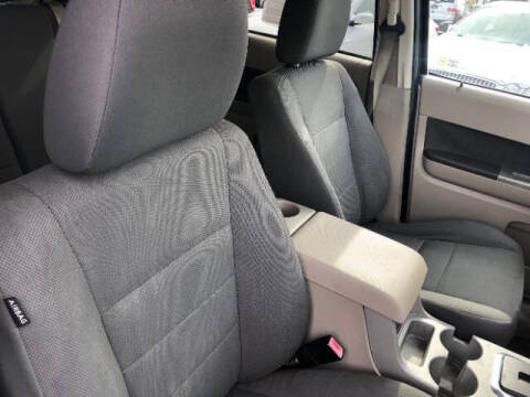 2009 Ford Escape XLT