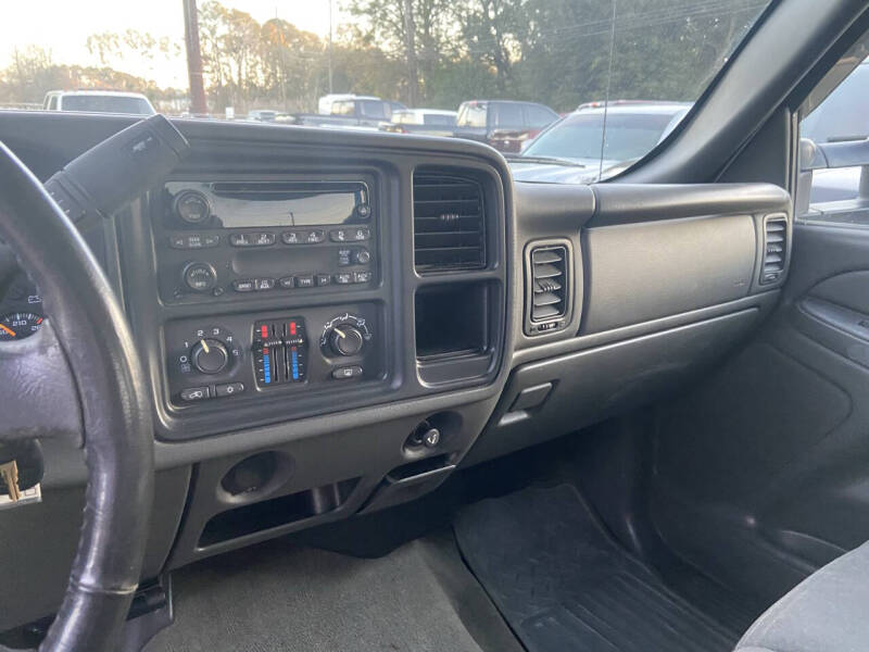 2006 Chevrolet Silverado 2500HD LS