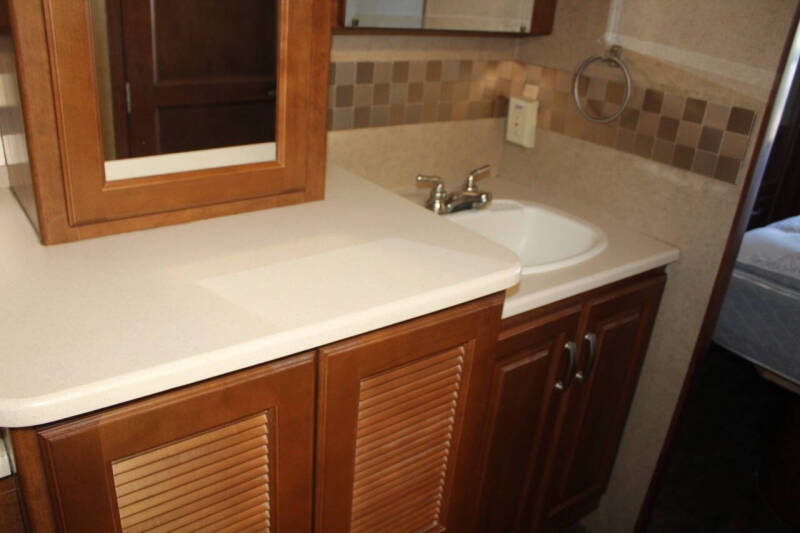 2015 Thor Motor Coach Challenger 37DT