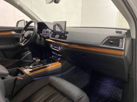 2023 Audi Q5 quattro Premium Plus 40 TFSI