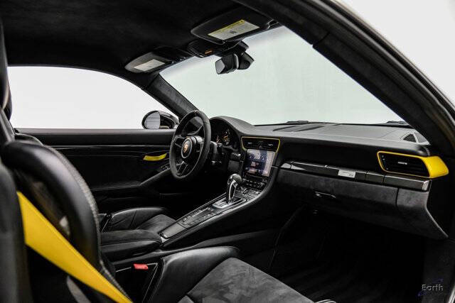 2018 Porsche 911 GT2 RS