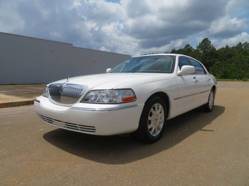 2010 Lincoln Town Car for sale at Access Motors Sales & Rental in Mobile AL