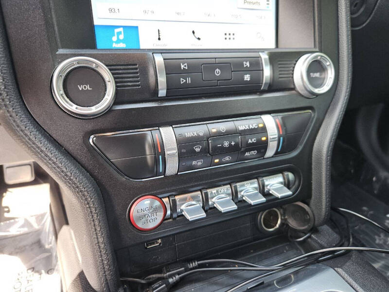 2019 Ford Mustang EcoBoost