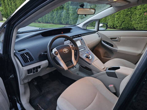 2014 Toyota Prius Two