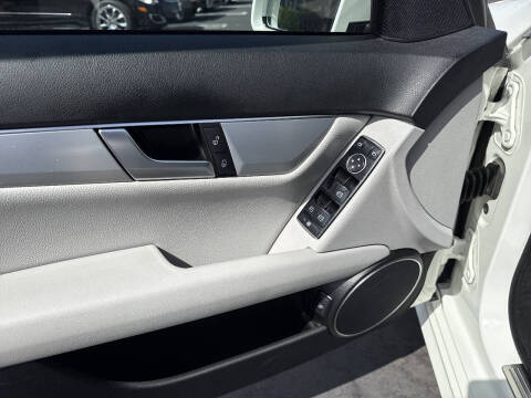 2012 Mercedes-Benz C-Class C 250 Luxury