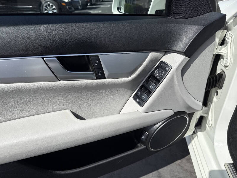 2012 Mercedes-Benz C-Class C 250 Luxury