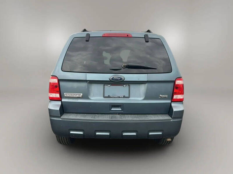 2011 Ford Escape XLT