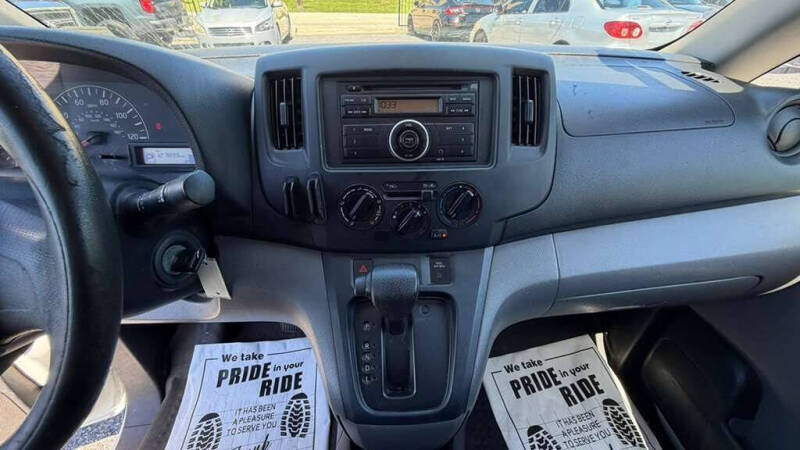 2015 Nissan NV200