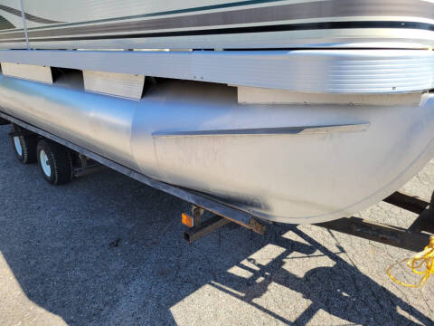 2003 Bennington 185S