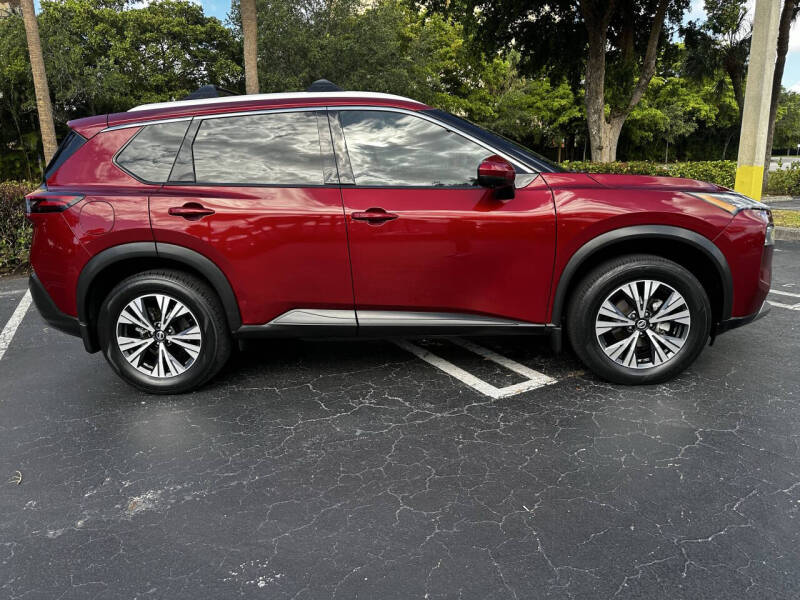 2021 Nissan Rogue SV