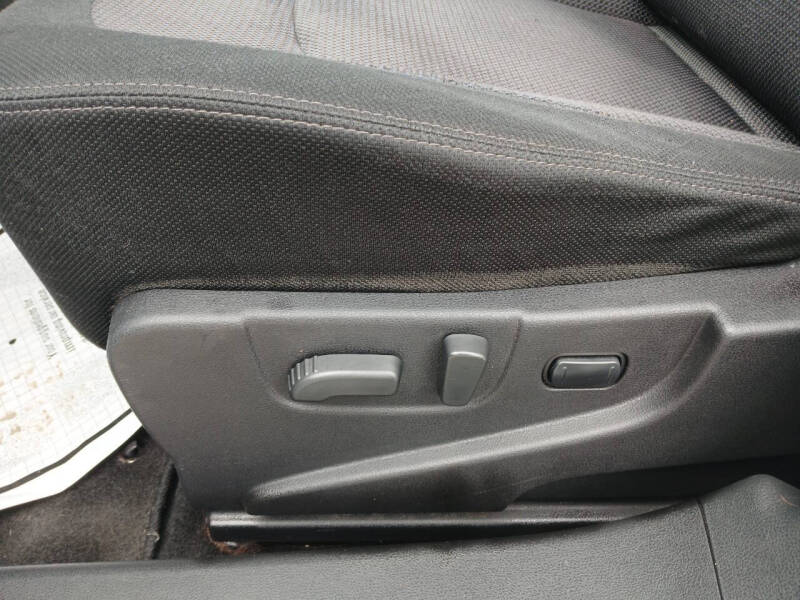 2011 Nissan Rogue SV