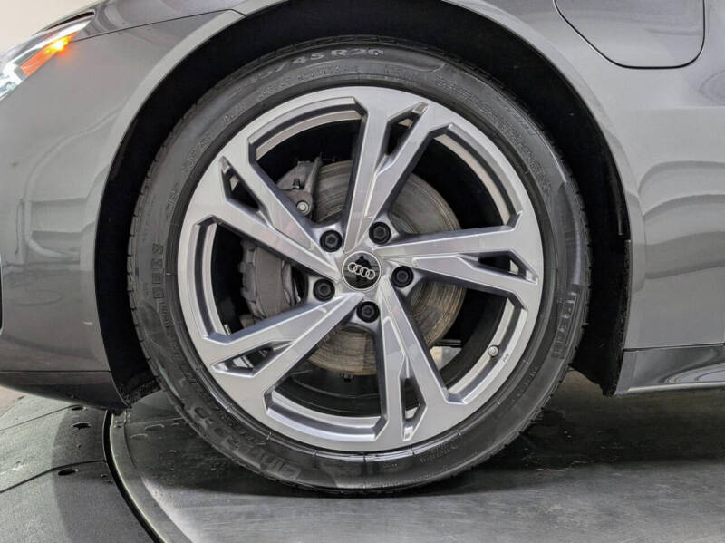 2023 Audi e-tron GT quattro Premium Plus