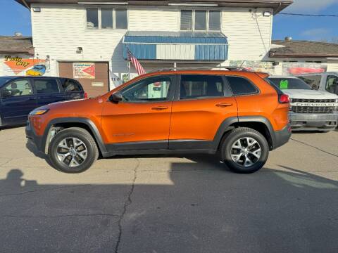 2015 Jeep Cherokee for sale at Twin City Motors in Grand Forks ND