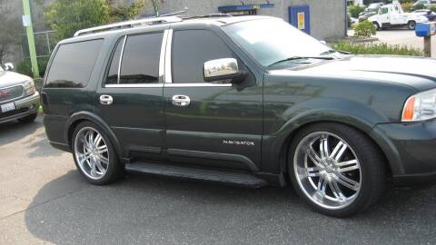2003 Lincoln Navigator for sale at O'Neill's Wheels in Everett WA