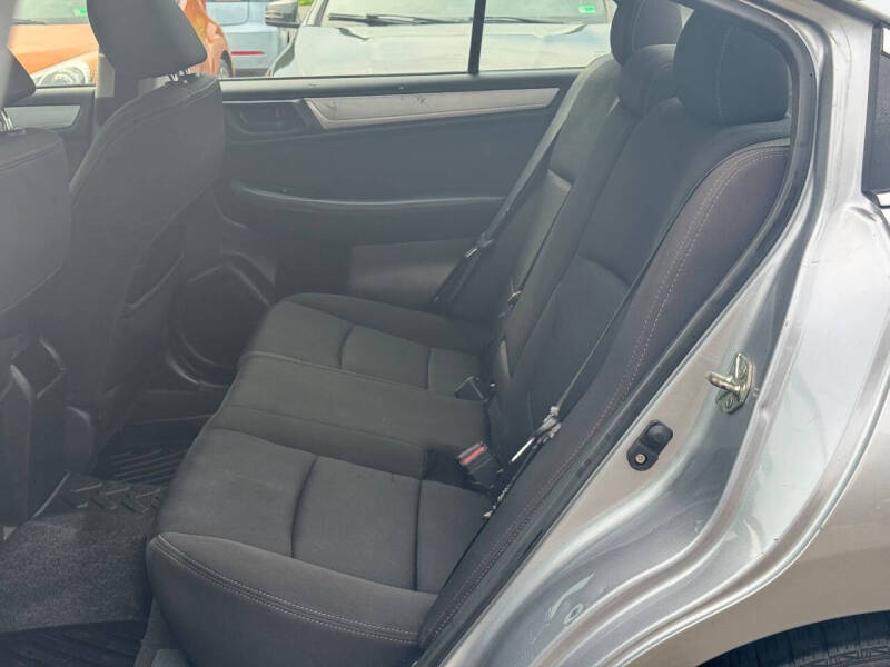 2017 Subaru Legacy 2.5i