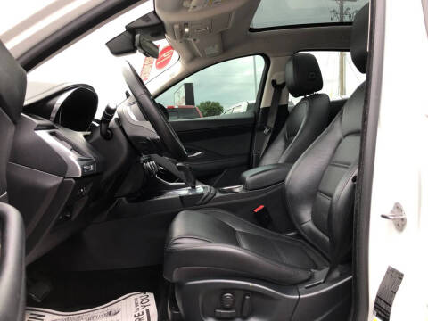 2019 Jaguar E-PACE P250 SE