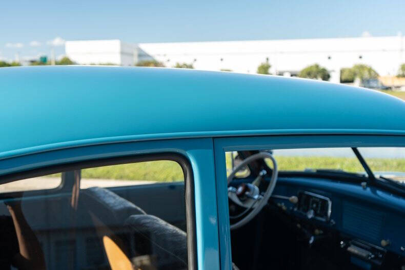 1951 Kaiser Henry-J Coupe