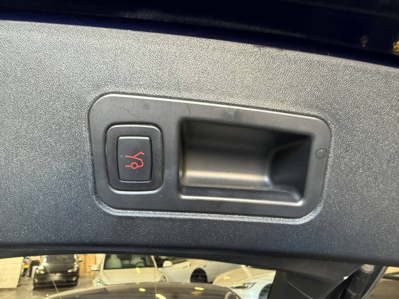 2018 Tesla Model S 75D