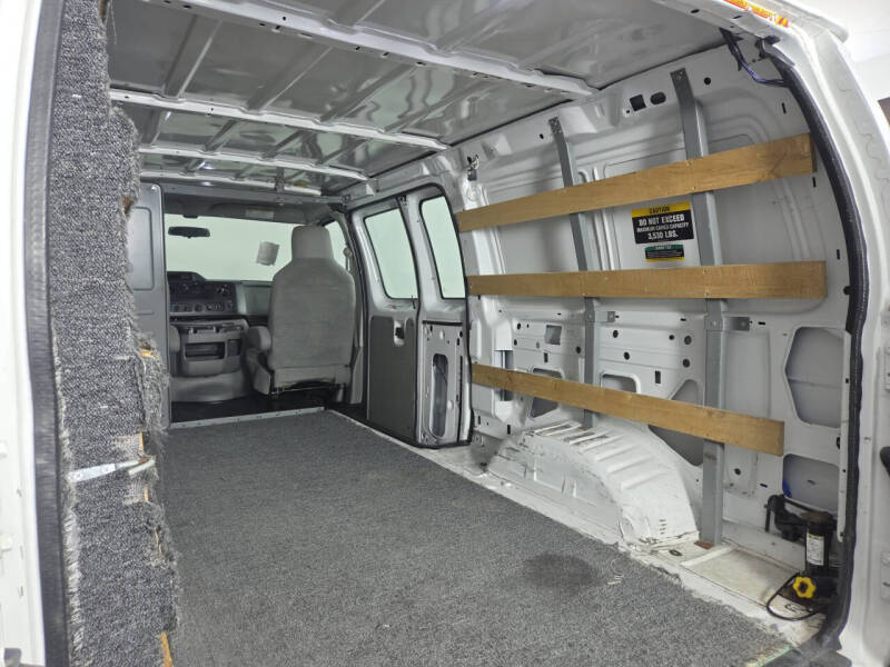 2013 Ford E-Series E-250