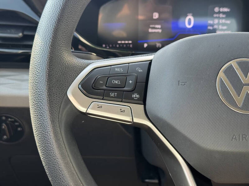 2022 Volkswagen Taos S 4Motion