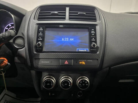 2023 Mitsubishi Outlander Sport