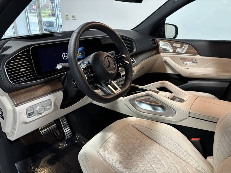 2026 Mercedes-Benz GLS AMG GLS 63