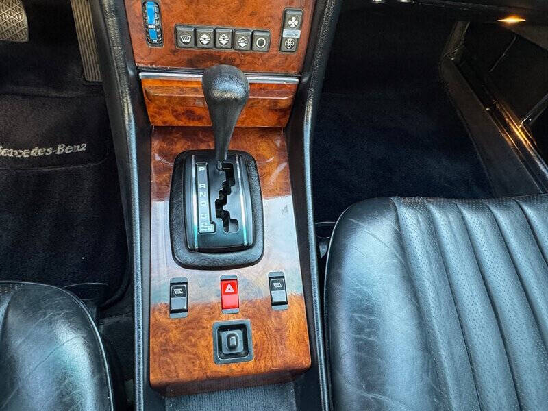 1984 Mercedes-Benz 380-Class 380 SL