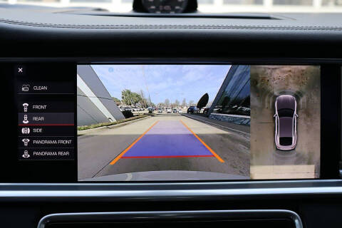 2018 Porsche Panamera Turbo