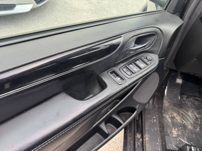 2018 Dodge Grand Caravan SE Plus