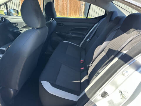 2020 Nissan Versa SV