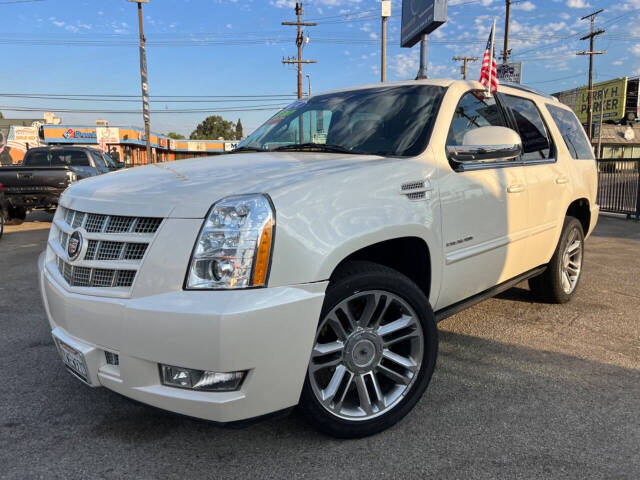 2014 Cadillac Escalade for sale at Carmania in Panorama City, CA