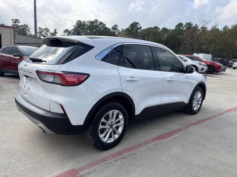 2020 Ford Escape SE