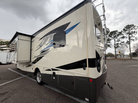 2022 Holiday Rambler Invicta