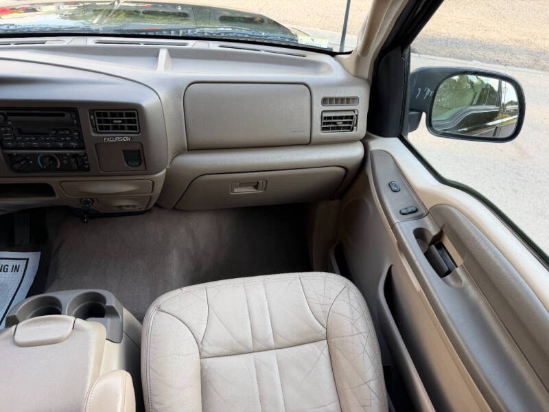 2001 Ford Excursion XLT