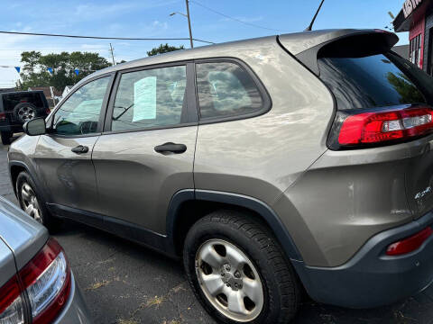 2016 Jeep Cherokee Sport