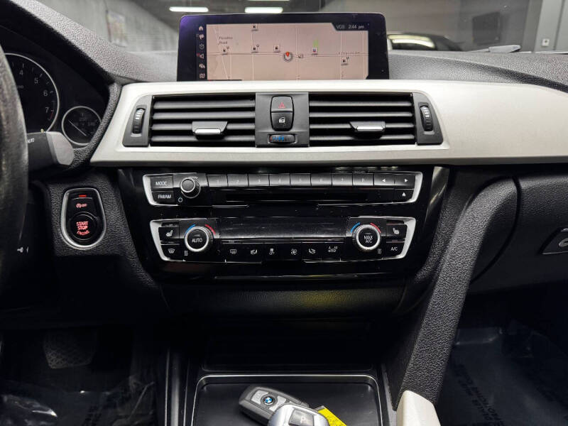 2018 BMW 3 Series 320i xDrive