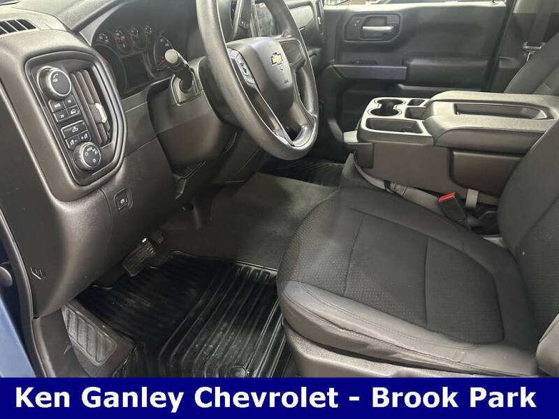 2020 Chevrolet Silverado 1500 Custom