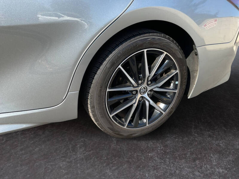 2022 Toyota Camry SE