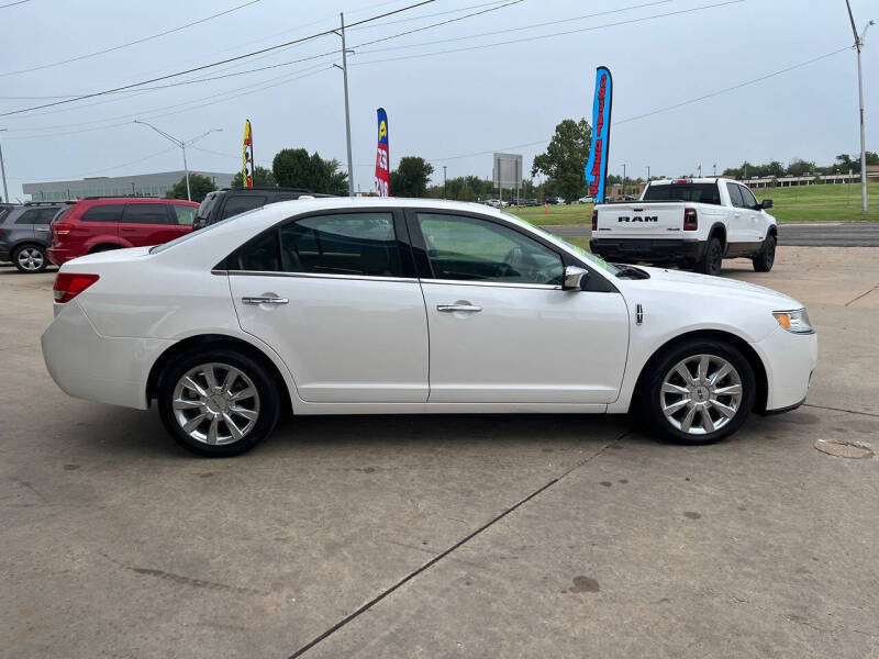 2011 Lincoln MKZ