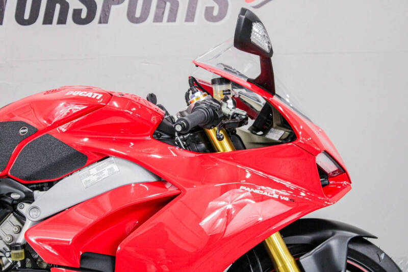 2018 Ducati Panigale V4 S