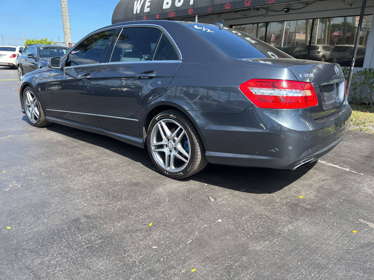 2010 Mercedes-Benz E-Class  - $11,900