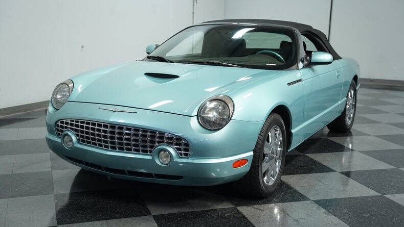 2002 Ford Thunderbird Deluxe