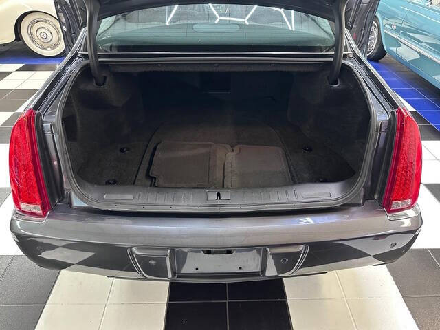 2011 Cadillac DTS Luxury Collection