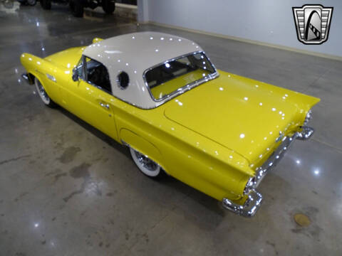 1957 Ford Thunderbird